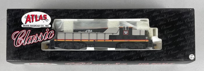 Atlas Classic HO Scale GP-7 Burlington Locomotive