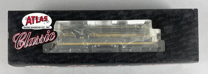 Atlas Classic HO Scale RS-11 TP and W Locomotive