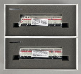 Genesis HO Scale F3A and B CB&Q Locomotive Set