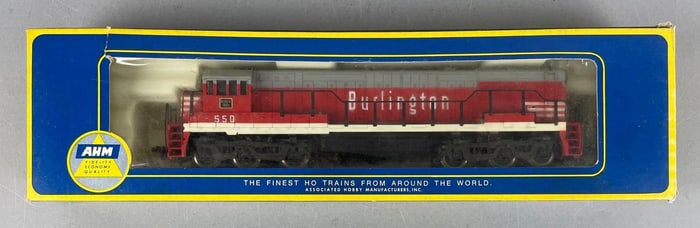 AHM HO Scale GE U25C Burlington Locomotive