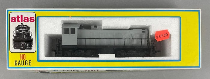Atlas HO Scale Alco S2 Diesel Locomotive