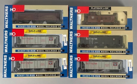Group of Walthers Gild Line HO Scale Train Cars