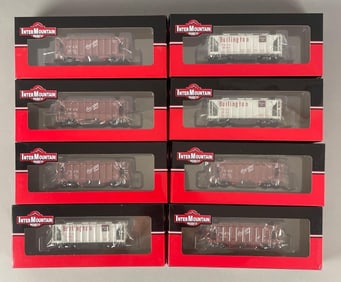 Group of Intermountain HO Scale Covered Hopper Train Cars