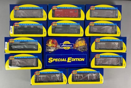 Group of Athearn HO Scale Train Cars