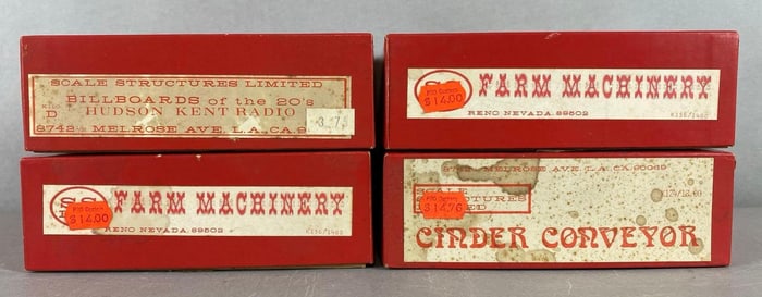 Group of 4 Assorted Scale Structures Limited Train Accessory Kits