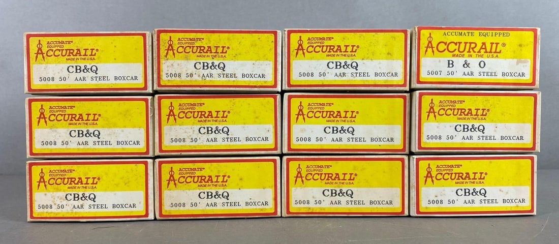 Group of 11 Accurail HO Gauge CB and Q No. 5008 AAR Boxcars and More (1 of 3)