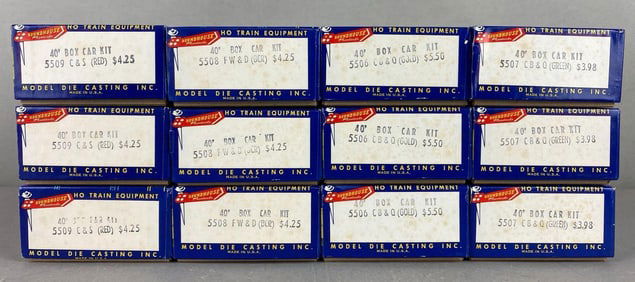 Group of 12 Assorted Roundhouse Product HO Scale Box Car