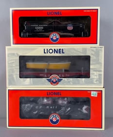 Group of Lionel O Scale Train Cars