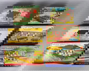 Group of 6 Plasticville O-Scale Railroad Building Model Kits