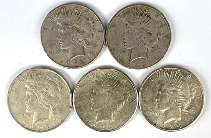Group of 5 1920s US $1 Peace Silver Dollars