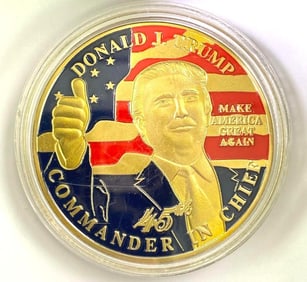 DONALD TRUMP 45th Commander in Chief Commemorative Coin