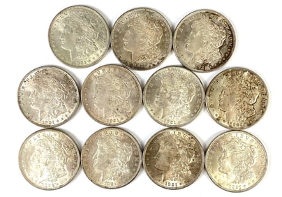 Group of 11 1921 US $1 Morgan Silver Dollars