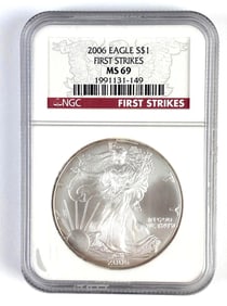 NGC Graded 2006 US $1 American Silver Eagle 1oz Silver Dollar MS69