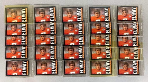 25 - 1985 Topps John Elway #238 High Grade Cards