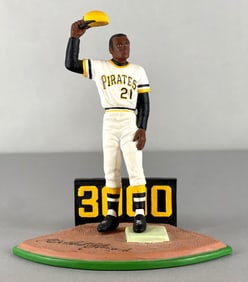 Roberto Clemente Romito Figurine Statue 61/1000