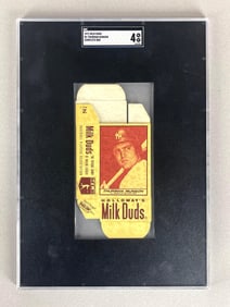 1971 Milk Duds Complete Box Thurman Munson #1 SGC 4
