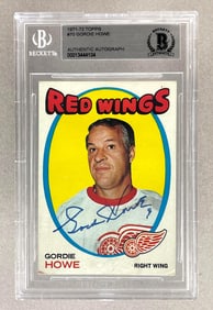 1971 - 72 Topps Gordie Howe #70 BGS Authentic Auto