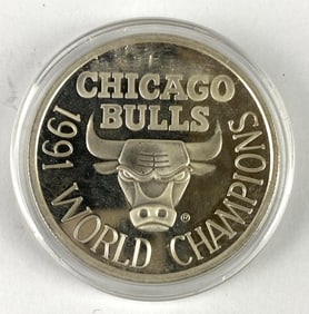 1991 Chicago Bulls World Champions 1oz .999 Fine Silver Commemorative Coin