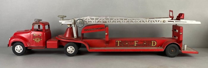 Tonka Toys T.F.D. No. 5 Hydraulic Pressed Steel Firetruck