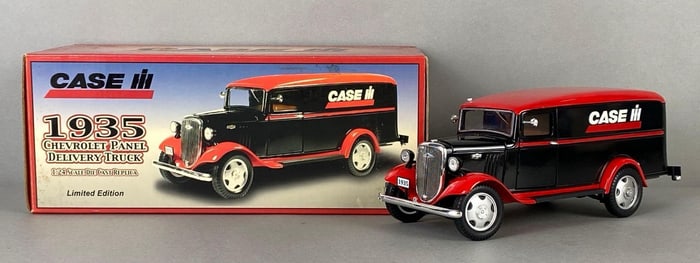 Case IH 1935 Chevrolet Panel Delivery Truck Die-Cast Vehicle