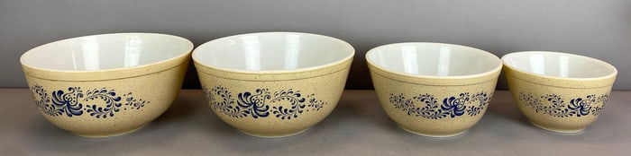 Set of 4 Pyrex Faux Stoneware Mixing Bowls