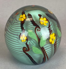 1978 Brighton Studios Floral Fish Art Glass Paperweight