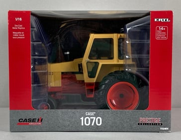 ERTL Prestige Collection Case IH 1070 Tractor