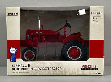 ERTL Case IH Farmall B Blue Ribbon Service Tractor