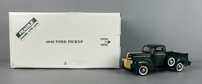 1995 Danbury Mint 1942 Ford Die-Cast Truck