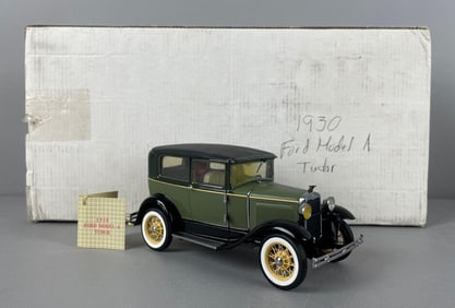 Franklin Mint 1930 Ford Model A Tudor Die-Cast Car
