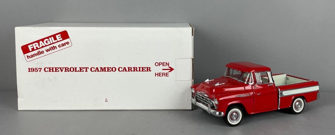 Danbury Mint 1957 Chevy Cameo Carrier Die-Cast Pickup Truck (1 of 6)