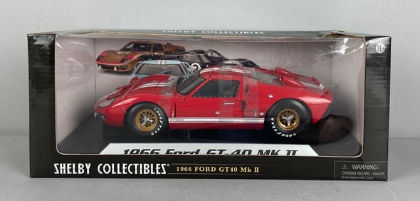 Shelby Collectibles 1966 Ford GT-40 MK II Ertl American Muscle Die-Cast Car