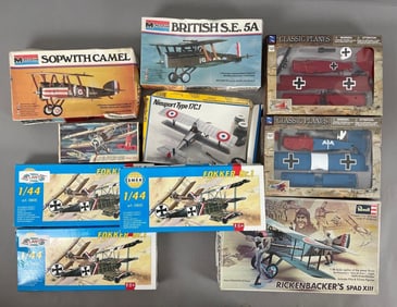 Group of WW1 Era Aircraft Model Kits
