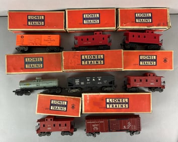 Group of Lionel O Scale Train Cars