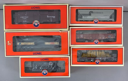 Group of 6 Lionel O Scale Train Cars
