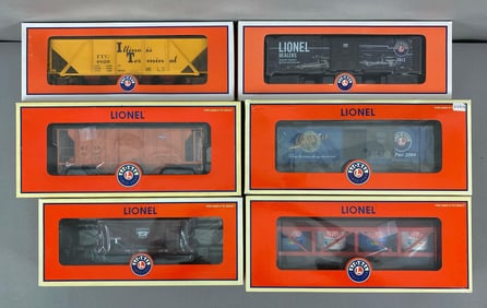 Group of 6 Lionel O Scale Train Cars