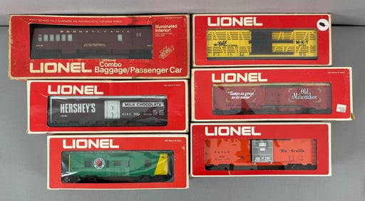 Group of 6 Lionel O Scale Train Cars