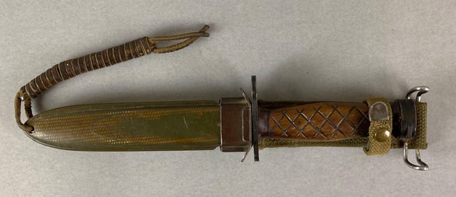 US Army Utica M4 Bayonet and Scabbard