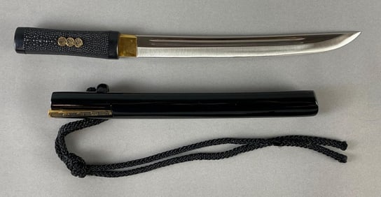 Reproduction Japanese Tanto Blade with Lacquered Wood Sheath