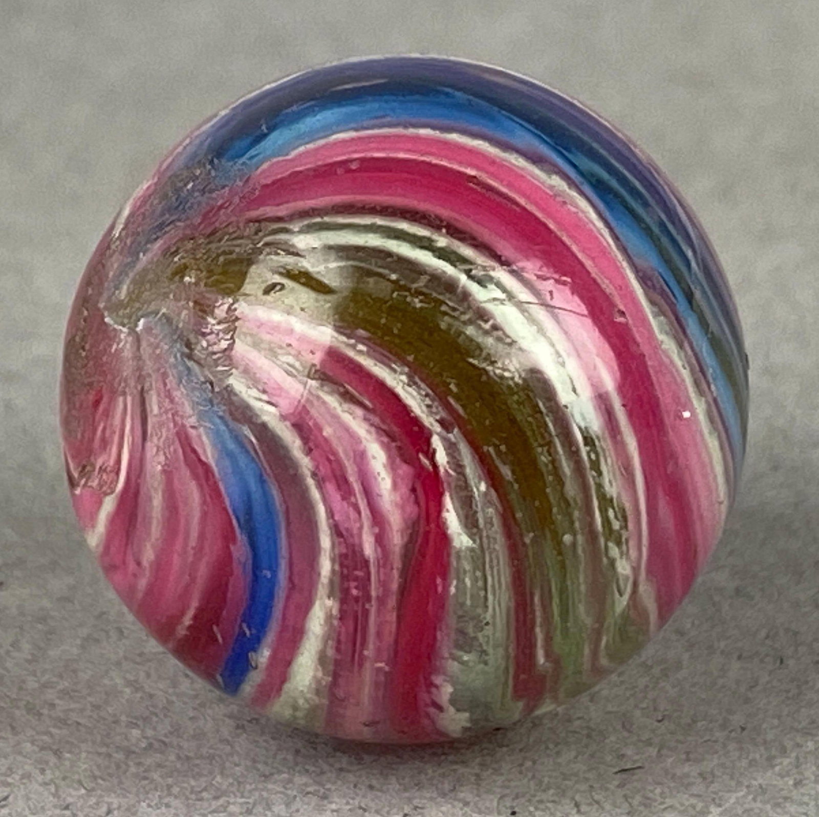 Antique German Glass Onion Marble: Some chipping on swirl end points, Measures 19 mm across