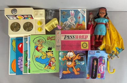 Group of Assorted Childrens Puzzles and More