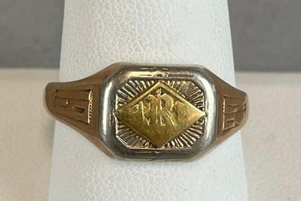 10k Gold 1920 Class Ring
