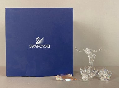 Broken 2008 Swarovski Crystal Disneys Tinker Bell Figure