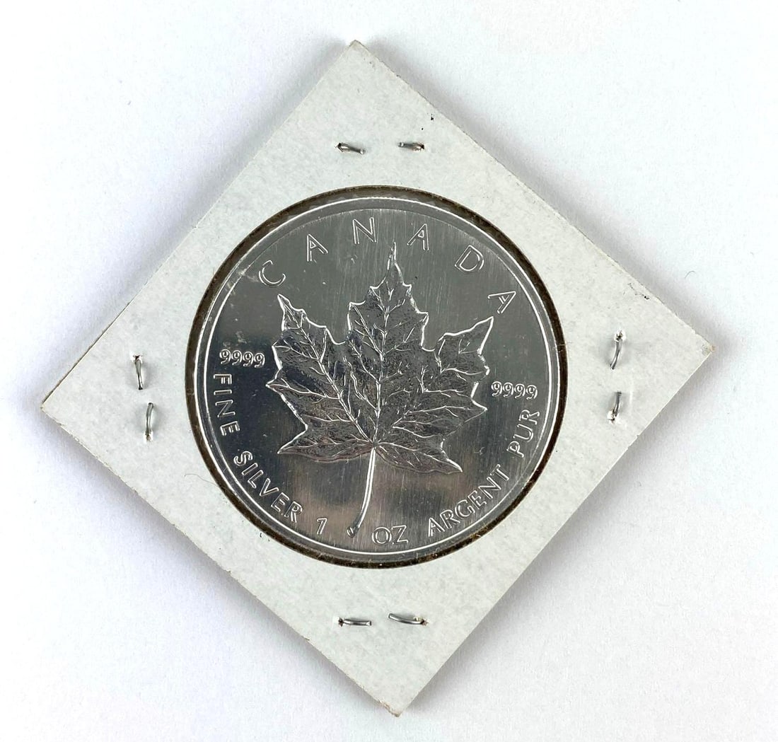 1999 Canada $5 Maple Leaf 1 oz .999 Silver Coin (1 of 2)
