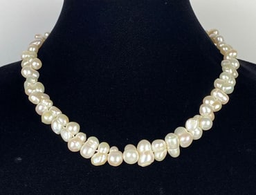 14K Gold Clasped Cluster Pearl Necklace