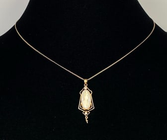 10K Gold Chain Necklace with 10K Gold Cameo Pendant