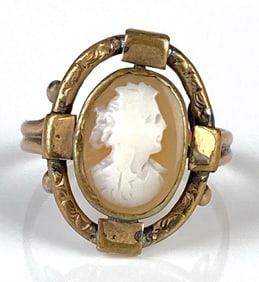 10K Gold Cameo Ring