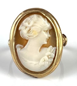 10K Gold Cameo Ring