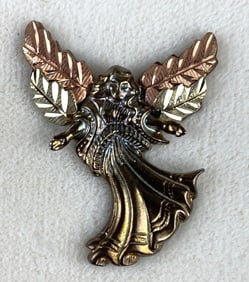 12K Black Hills Gold and Sterling Silver Angel Pin
