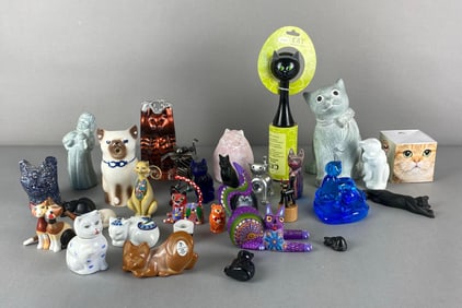 Group of Assorted Cat Items